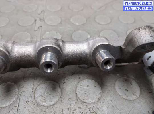 купить Рампа (рейка) топливная на Volkswagen Passat 7 2010-2015 Европа