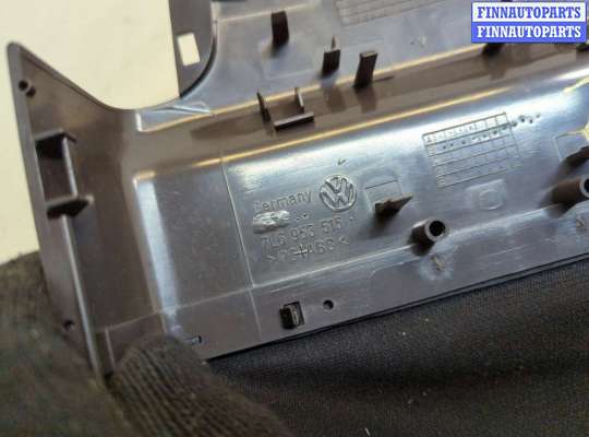 Пластик на Volkswagen Touareg I (7L)