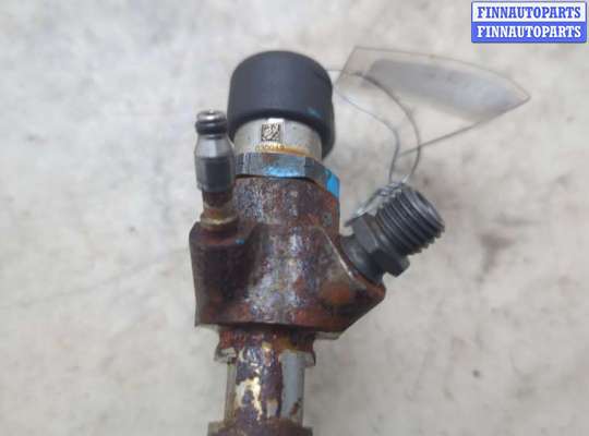 Форсунка топливная на Renault Scenic III