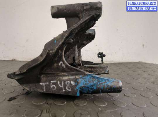 купить Кронштейн (лапа крепления) на Volkswagen Touareg 2002-2007