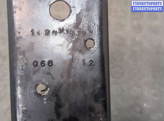 купить Кронштейн рамки передней на Jeep Grand Cherokee 2010-2013