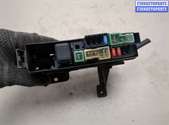 купить Блок предохранителей на Nissan Note E11 2005-2013