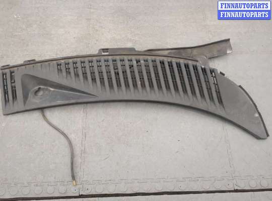 Жабо под дворники (дождевик) LN13873 на Lincoln Navigator 2002-2006