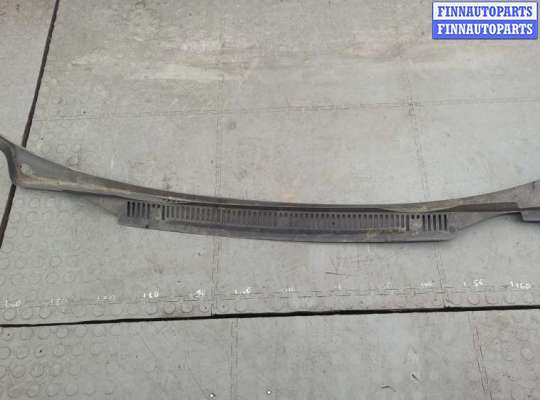 купить Жабо под дворники (дождевик) на Volkswagen Touran 2003-2006