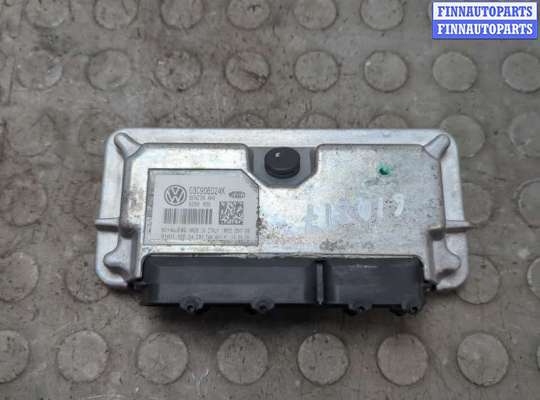 купить Блок управления двигателем на Volkswagen Golf Plus
