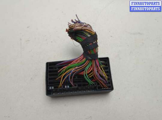 купить Блок предохранителей на BMW 7 E38 1994-2001