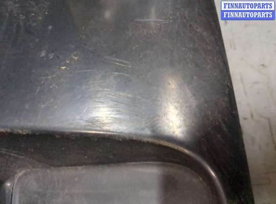 купить Накладка под номер (бленда) на Volvo S40 / V40 1995-2004