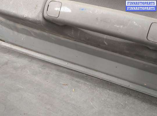 купить Накладка крышки багажника (двери) на KIA Carnival 2006-2014