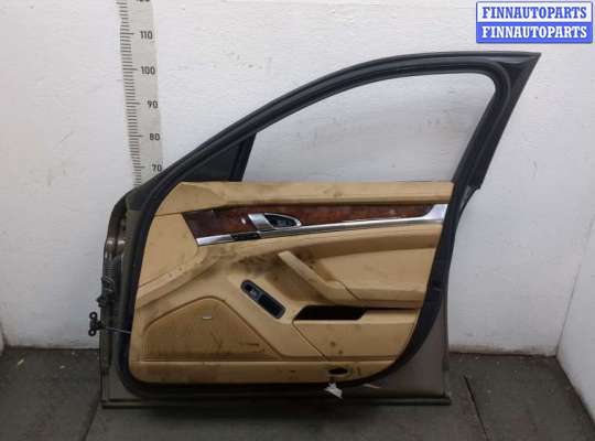 Стекло боковое двери на Porsche Panamera (970)