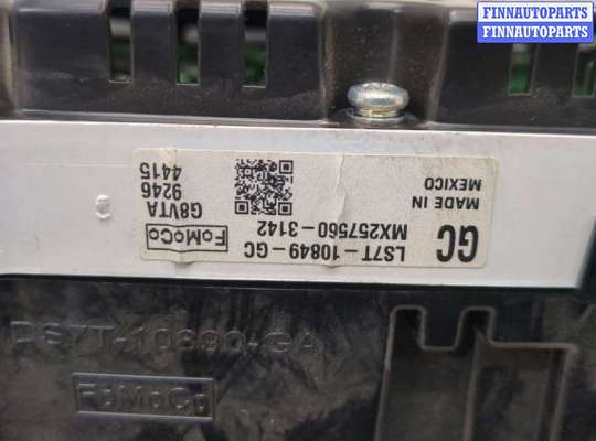 купить Щиток приборов (приборная панель) на Ford Fusion 2017-2020 USA