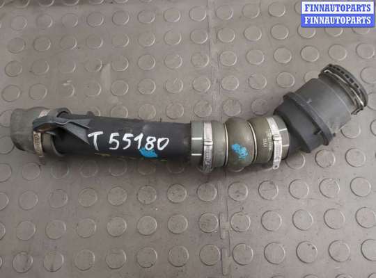 Патрубок интеркулера RN1524148 на Renault Megane 3 2009-2016