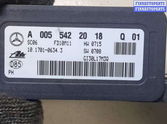 купить Датчик ускорения на Mercedes ML W164 2005-2011