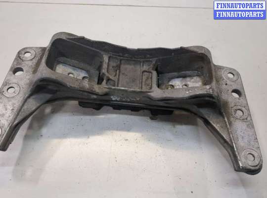 Кронштейн КПП BM3370556 на BMW 5 E60 2003-2010