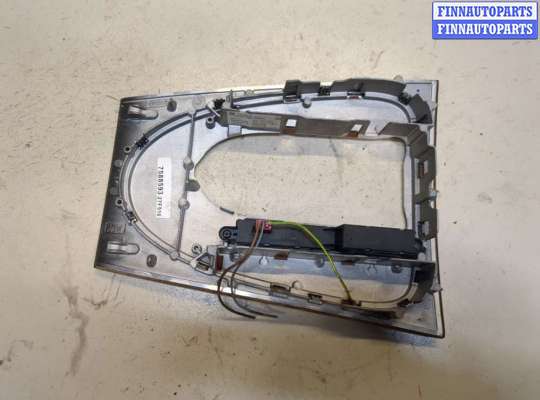 купить Рамка под кулису на Mercedes E W211 2002-2009