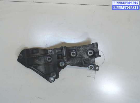 купить Кронштейн крепления генератора на Renault Scenic 2003-2009