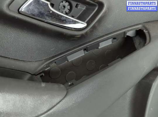 купить Дверная карта (Обшивка двери) на Chevrolet Trax 2016-2022