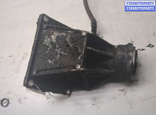 купить Кронштейн полуоси на BMW X3 E83 2003-2010