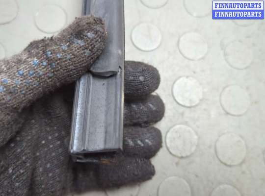 купить Молдинг стекла (боковое) на Renault Scenic 1996-2002