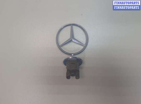 купить Эмблема на Mercedes C W204 2006-2015