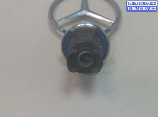 купить Эмблема на Mercedes C W204 2006-2015