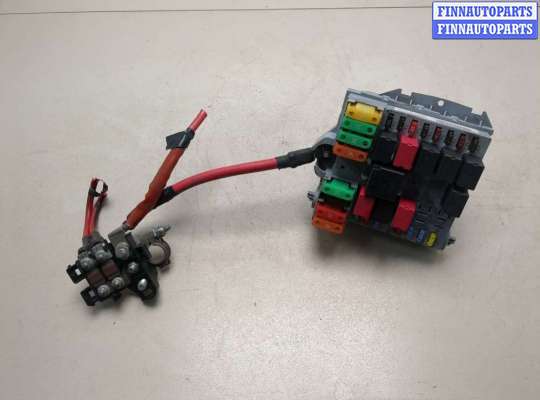 Блок предохранителей FT545195 на Fiat Bravo 2007-2014