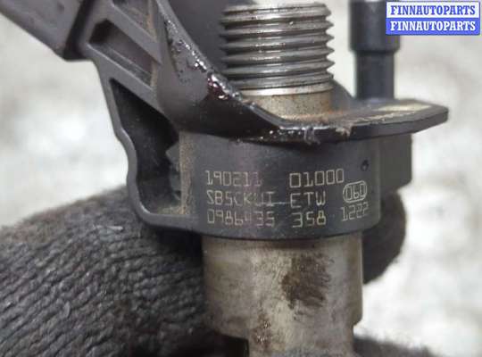 купить Форсунка топливная на Audi Q7 2005-2015