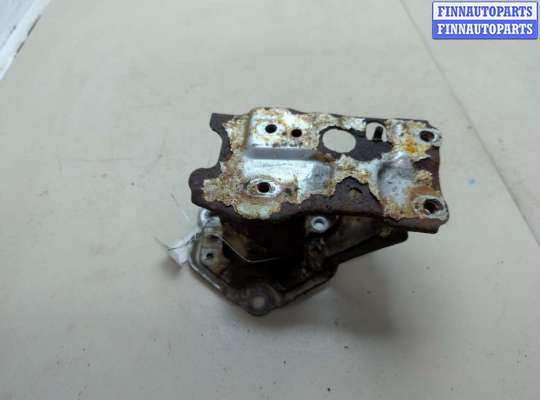 купить Кронштейн усилителя бампера на Toyota Auris E15 2006-2012