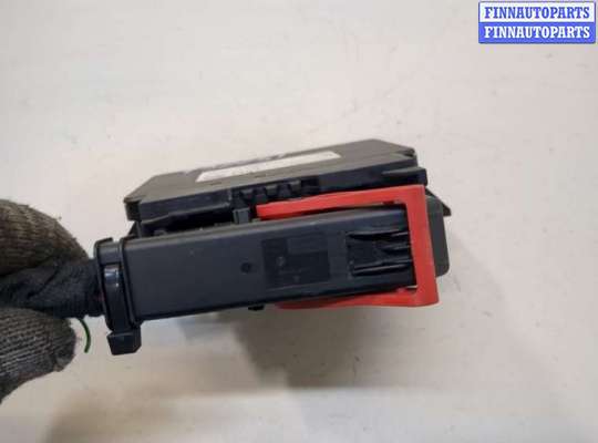 купить Блок управления стояночным тормозом на Mercedes A W176 2012-2018