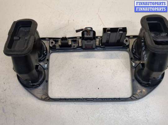 купить Рамка под магнитолу на Volkswagen Tiguan 2007-2011