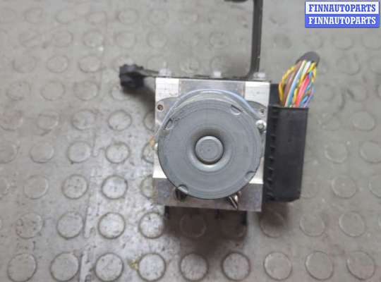 Блок ABS на BMW X3 (E83)