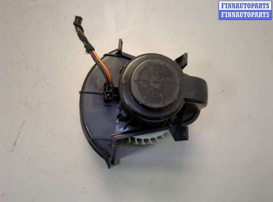 купить Двигатель отопителя (моторчик печки) на Volkswagen Touareg 2002-2007