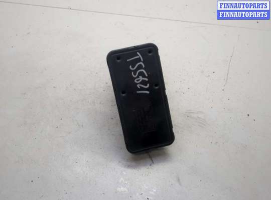 купить Компрессор центрального замка на Mercedes C W202 1993-2001