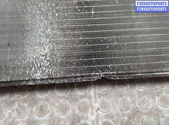 купить Радиатор охлаждения двигателя на Opel Signum