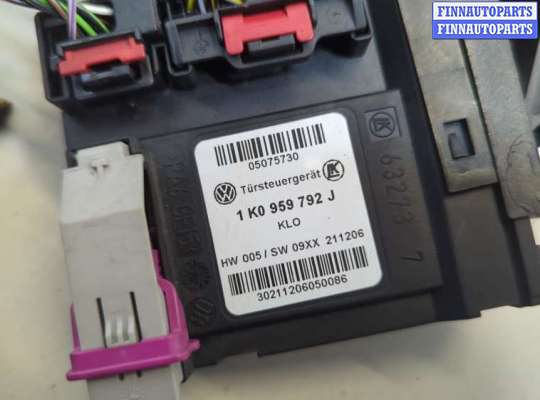 Стеклоподъемник электрический на Skoda Octavia (1Z, A5)