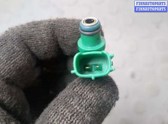 купить Форсунка топливная на Toyota Yaris 1999-2006