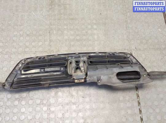 купить Решетка радиатора на Honda CR-V 2001-2006
