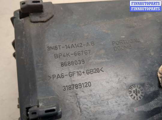 купить Блок предохранителей на Ford C-Max 2002-2010