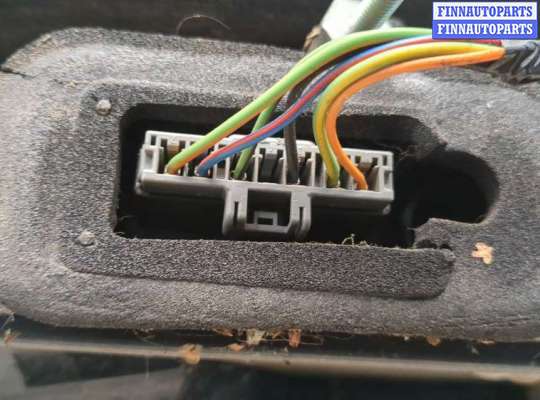 купить Фонарь (задний) на Ford C-Max 2002-2010