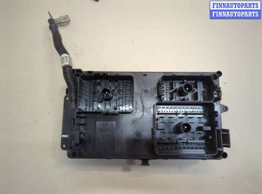 купить Блок предохранителей на Cadillac SRX 2009-2016