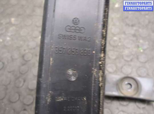 купить Жабо под дворники (дождевик) на Volkswagen Passat 3 1988-1993