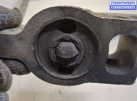 купить Рычаг подвески на Audi Q3 2011-2018