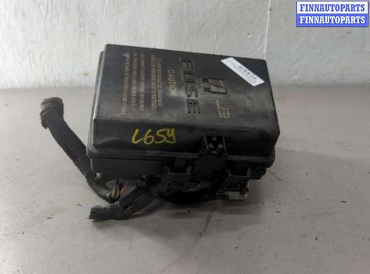 купить Блок предохранителей на Chrysler Pacifica 2003-2008