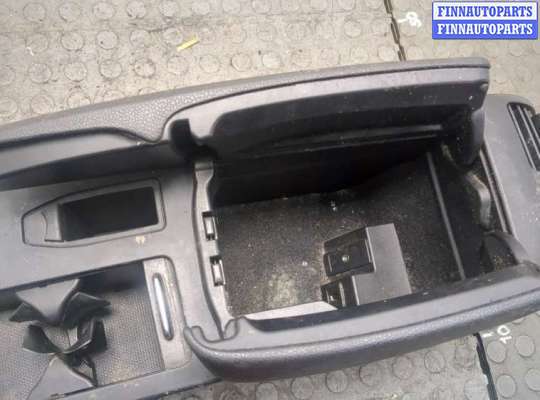 купить Консоль салона (кулисная часть) на Mercedes C W204 2007-2013