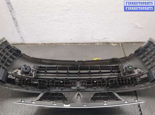 купить Решетка радиатора на Renault Scenic 2003-2009