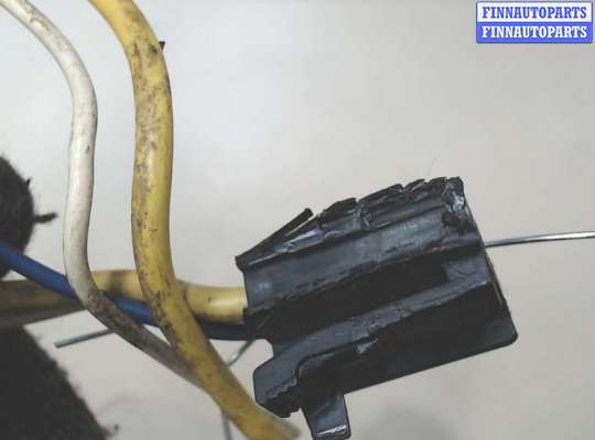 купить Фишка (разъем) на Peugeot 307