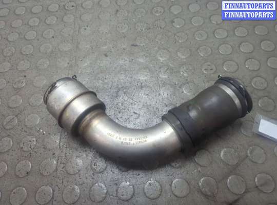 Патрубок интеркулера RN1580569 на Renault Scenic 2009-2012