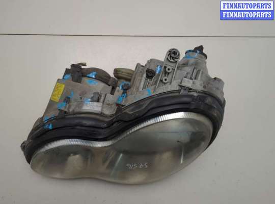 Фара передняя на Mercedes-Benz C (W203)