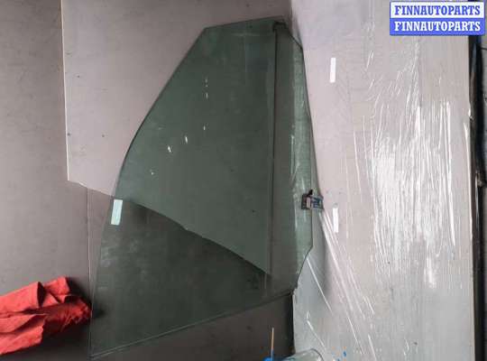 купить Стекло боковой двери на Mercedes C W204 2006-2015