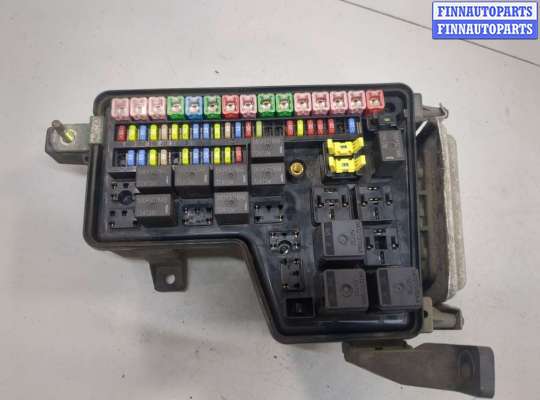 купить Блок предохранителей на Dodge Ram (DR / DH) 2001-2009