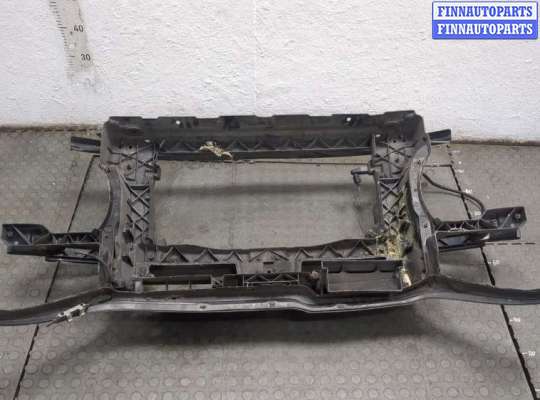 купить Рамка передняя (телевизор) на Volkswagen Golf 5 2003-2009